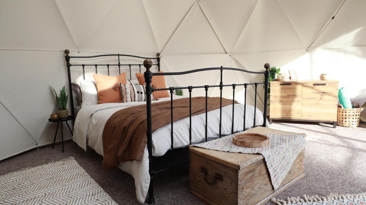 Luxury Dome With Private Wood-Fired Hot Tub Hotell Oxford Exteriör bild